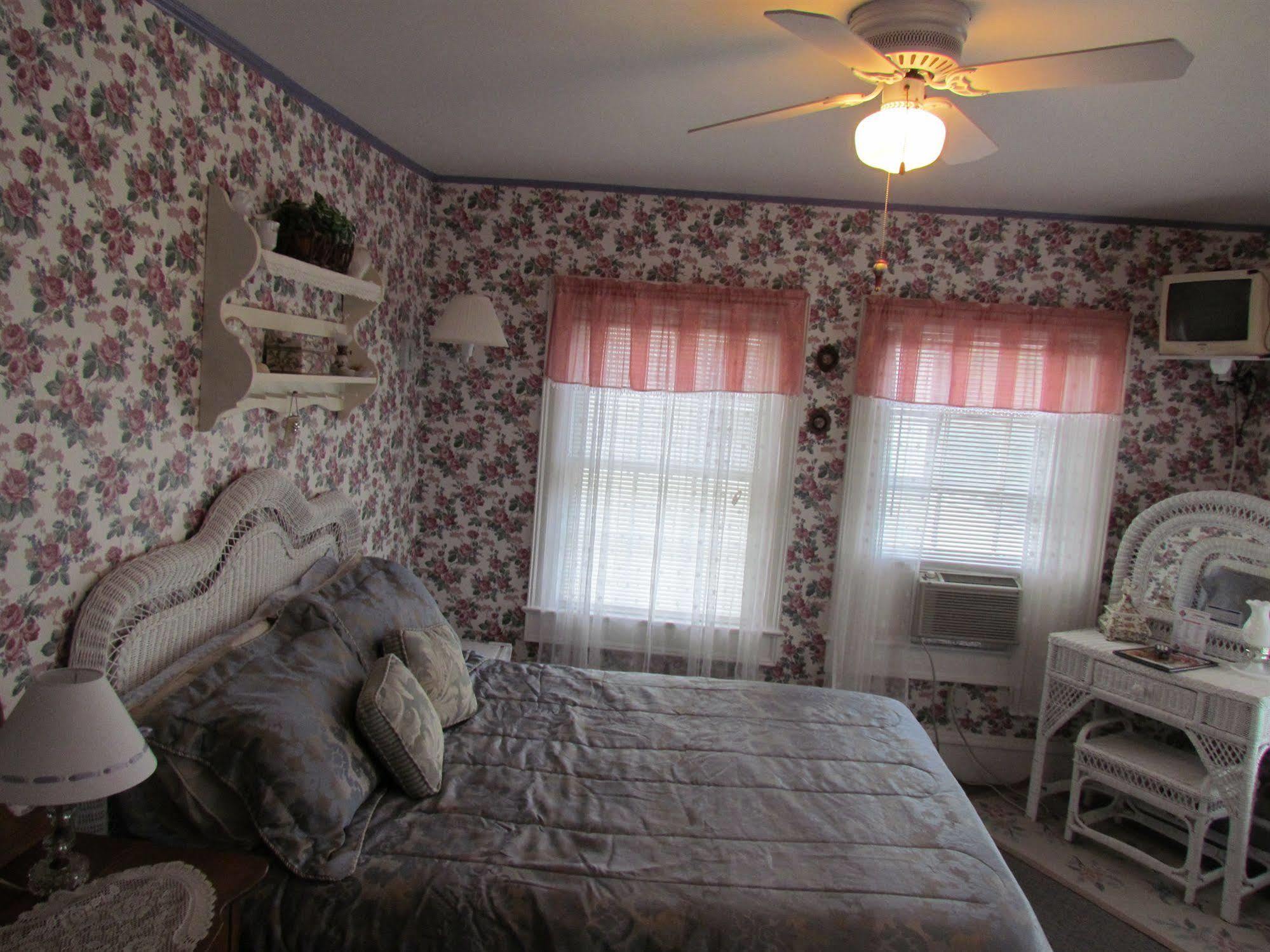 Atlantic House Bed & Breakfast Ocean City Esterno foto